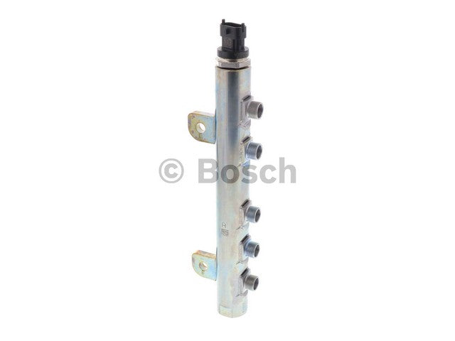 Load image into Gallery viewer, Fuel Injection Fuel Rail Bosch Engine Management Sensors 0445216043
