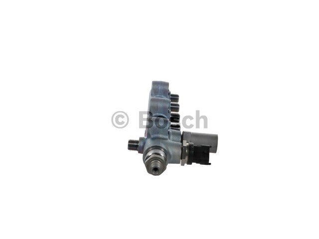 Load image into Gallery viewer, Fuel Injection Fuel Rail Bosch Engine Management Sensors 0445226014
