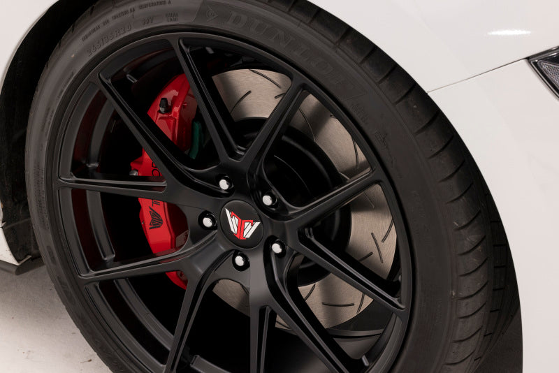Load image into Gallery viewer, DBA 2010+ Camaro V8 SS Front Slotted 4000 Series Rotor
