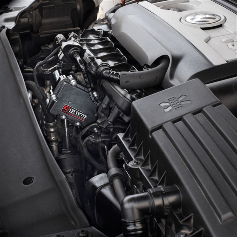 Load image into Gallery viewer, Grams Performance VW 05-16 MK5-6 2.0L 70mm DBW Throttle Body - Black
