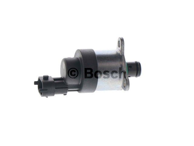 Load image into Gallery viewer, Fuel Injection Pressure Regulator Bosch Engine Management Sensors 0928400666
