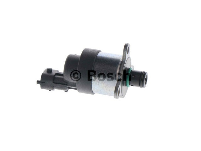 Load image into Gallery viewer, Fuel Injection Pressure Regulator Bosch Engine Management Sensors 0928400666
