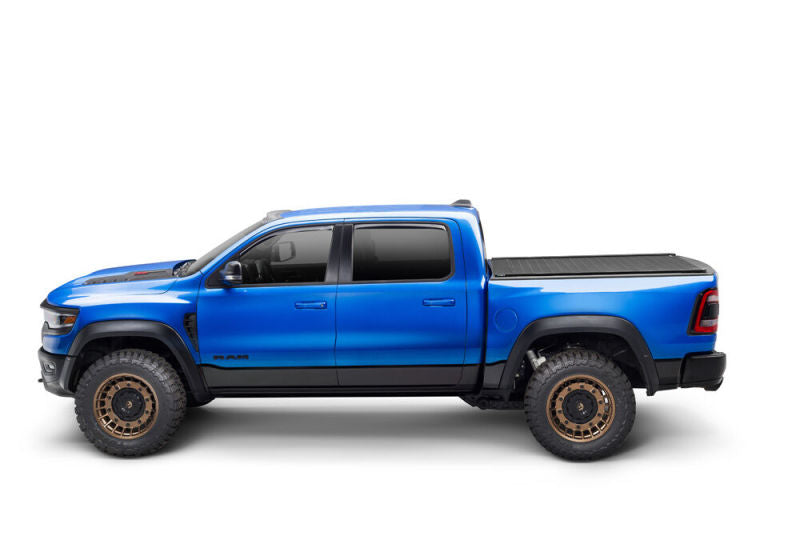 Load image into Gallery viewer, Retrax 19-22 Ram 1500 5.7ft Bed w/RAMBOX RetraxPRO XR
