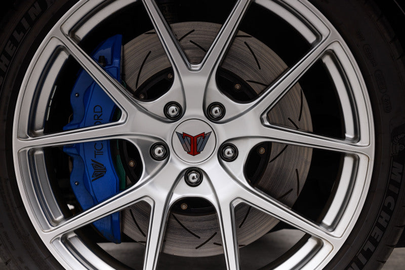 Load image into Gallery viewer, DBA 09+ Nissan GT-R Rear T3 Slotted 5000 Series Brembo Only Replacement Rotor (No hardware or hat)
