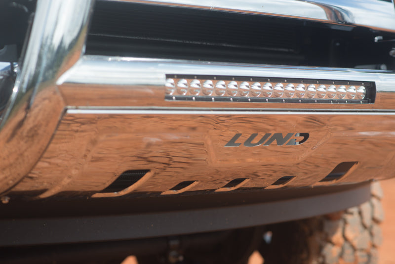 Load image into Gallery viewer, Lund 07-17 Chevy Silverado 1500 Bull Bar w/Light &amp; Wiring - Polished
