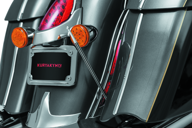 Load image into Gallery viewer, Kuryakyn Antenna Adapter For Indian &amp; Victory
