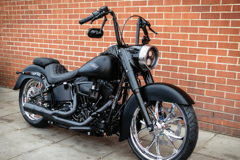 Load image into Gallery viewer, Kuryakyn Heavy Industry Grips Throttle-By-Wire Black
