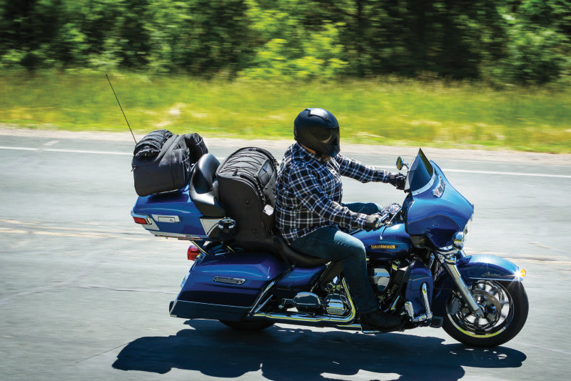 Load image into Gallery viewer, Kuryakyn Momentum Hitchhiker Trunk Rack Bag
