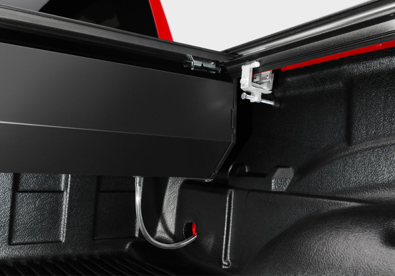 Load image into Gallery viewer, Retrax 16-18 Tacoma 6ft Regular / Access &amp; Double Cab RetraxPRO XR
