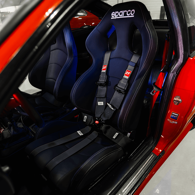 Load image into Gallery viewer, FT PRO 6 Point Camlock Racing Harness FIA 2/3"
