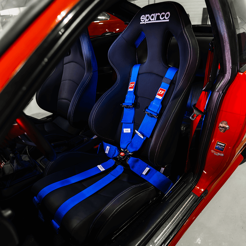 Load image into Gallery viewer, FT PRO 6 Point Camlock Racing Harness FIA 2/3"
