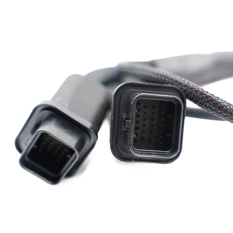 Load image into Gallery viewer, FT550 to FT600/FT700 Adapter Harness
