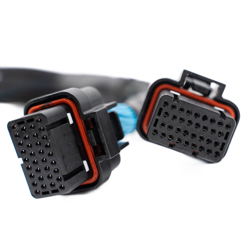 Load image into Gallery viewer, FT550 to FT600/FT700 Adapter Harness
