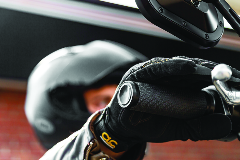 Load image into Gallery viewer, Kuryakyn Thresher Grips Throttle-By-Wire Black
