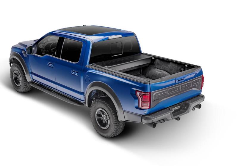 Load image into Gallery viewer, Retrax 15-22 Ford F-150 Super Crew/Super Cab &amp; F-150 Lightning (5.5ft. Bed) Retrax IX
