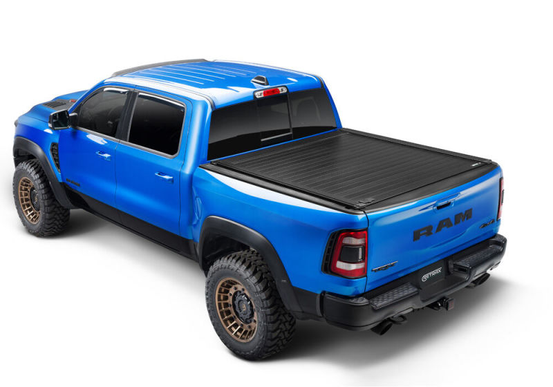 Load image into Gallery viewer, Retrax 19-22 Ram 1500 5.7ft Bed w/RAMBOX RetraxPRO XR
