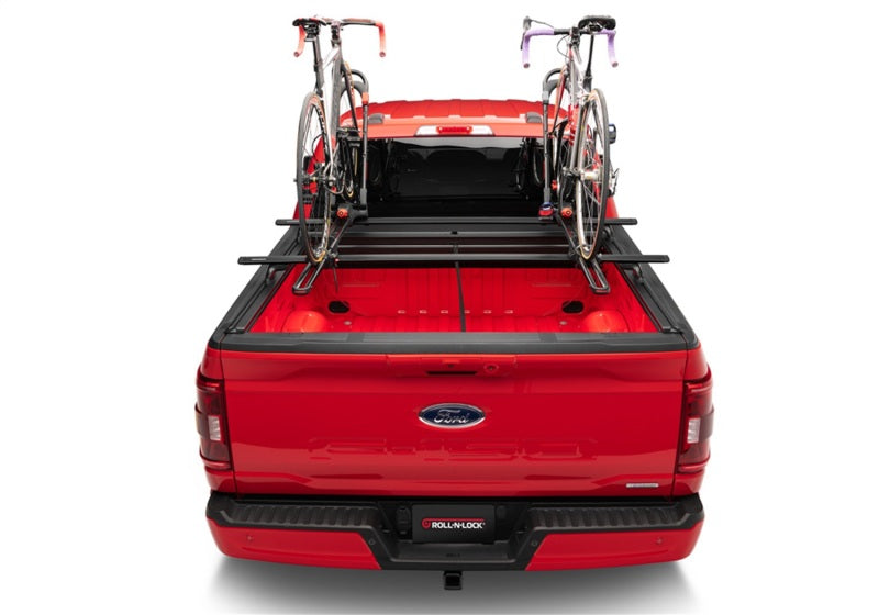 Load image into Gallery viewer, Roll-N-Lock 20-22 Chevrolet Silverado 2500-3500 (82.2in. Bed) M-Series XT Retractable Tonneau Cover
