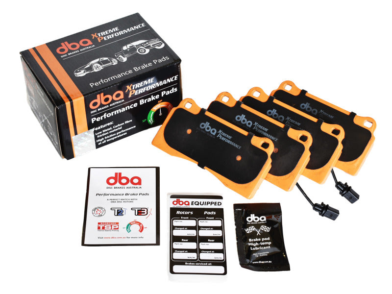 Load image into Gallery viewer, DBA 91-96 Toyota Land Cruiser XP650 Front Brake Pads
