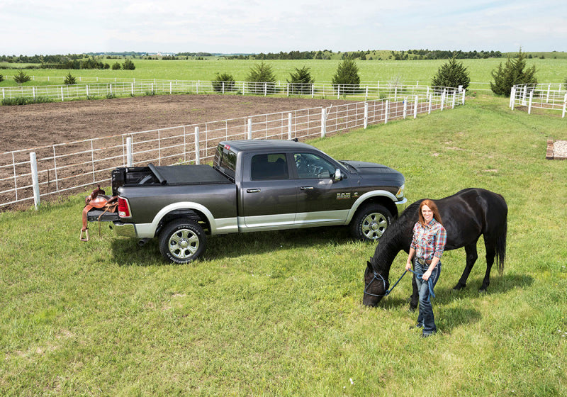 Load image into Gallery viewer, Truxedo 2024 Toyota Tacoma 6ft TruXport Bed Cover
