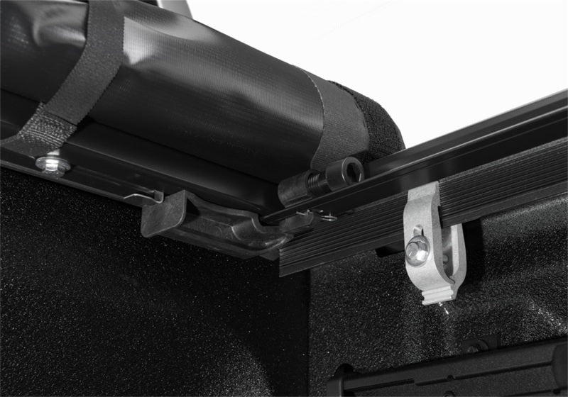 Load image into Gallery viewer, Truxedo 19-20 Ram 1500 (New Body) w/o Multifunction Tailgate 6ft 4in Pro X15 Bed Cover

