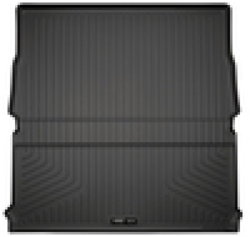 Load image into Gallery viewer, Husky Liners 2016 Honda Pilot Classic Style Black Rear Cargo Liner
