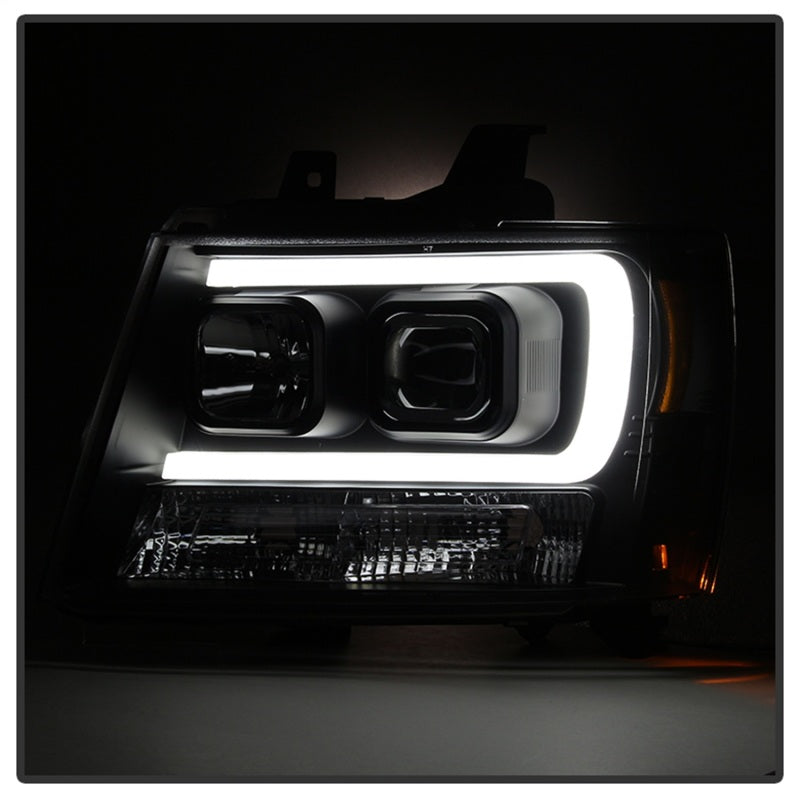 Load image into Gallery viewer, Spyder 07-14 Chevy Suburban/1500/2500/Tahoe V2 Projector Headlights Blk PRO-YD-CSUB07V2-DRL-BK
