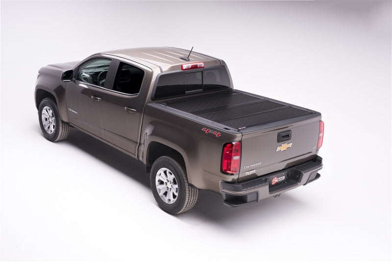 Load image into Gallery viewer, BAK 2020 Jeep Gladiator 5ft Bed BAKFlip G2
