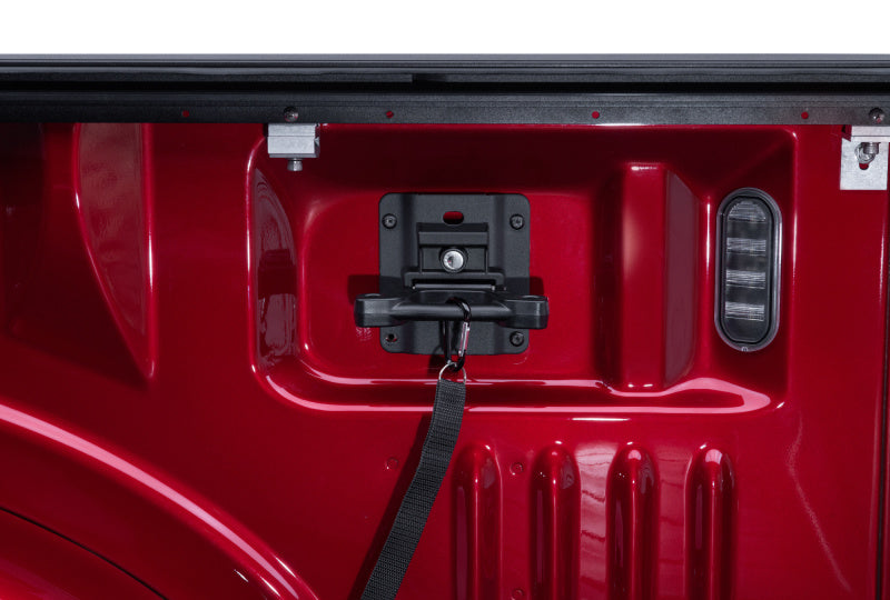 Load image into Gallery viewer, Roll-N-Lock 2019 Chevrolet Silverado 1500 XSB 68-3/8in A-Series Retractable Tonneau Cover
