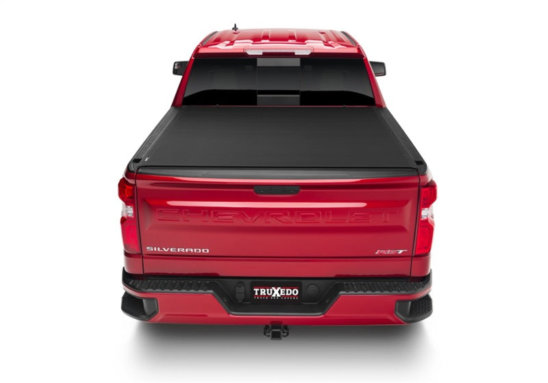 Load image into Gallery viewer, Truxedo 19-20 GMC Sierra &amp; Chevrolet Silverado 1500 (New Body) 5ft 8in Sentry CT Bed Cover

