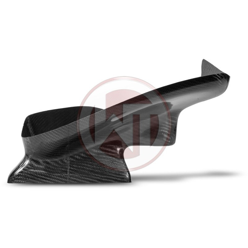 Load image into Gallery viewer, Wagner Tuning Audi S4 B5/A6 2.7T Competition Intercooler Kit w/Carbon Air Shroud
