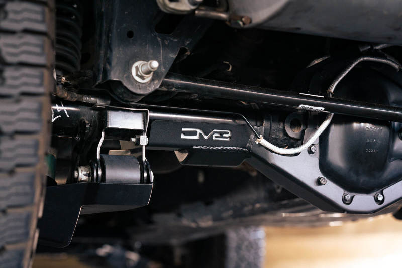 Load image into Gallery viewer, DV8 Offroad 21-22 Ford Bronco Rear Differential Skid Plate
