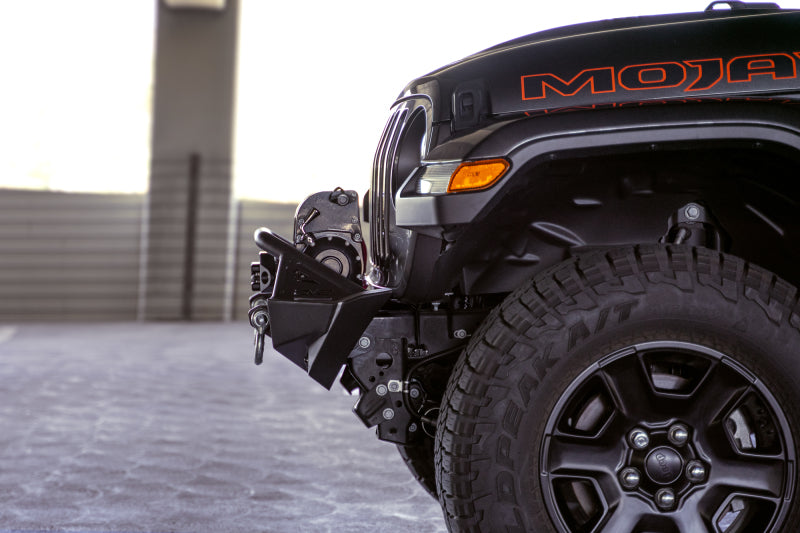 Load image into Gallery viewer, DV8 Offroad 07-23 Jeep Wrangler JK/JL &amp; Gladiator JT FS-1 Series Stubby Front Bumper
