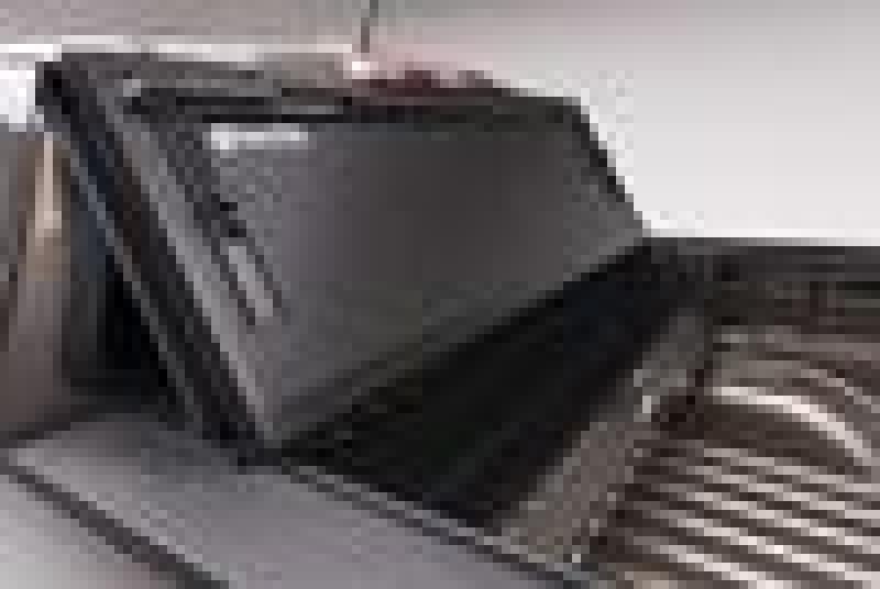Load image into Gallery viewer, BAK 2020 Jeep Gladiator 5ft Bed BAKFlip G2
