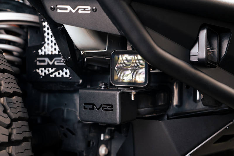 Load image into Gallery viewer, DV8 Offroad 21-22 Ford Bronco Crash Bar Caps w/ Accessory Mount
