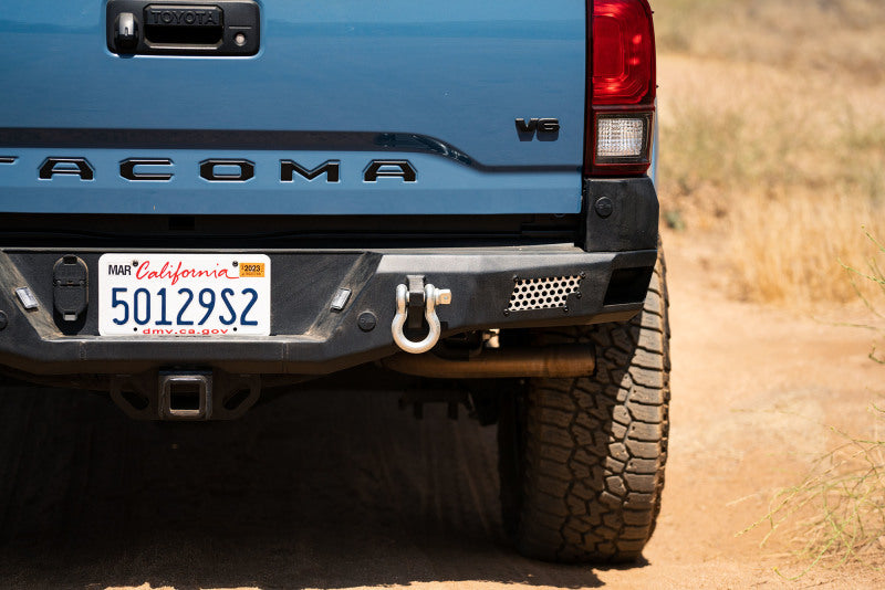 Load image into Gallery viewer, DV8 Offroad 16-23 Toyota Tacoma MTO Series Rear Bumper

