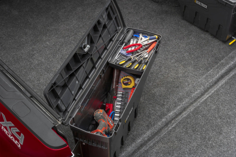 Load image into Gallery viewer, UnderCover 19-20 Chevy Silverado 1500 Drivers Side Swing Case - Black Smooth
