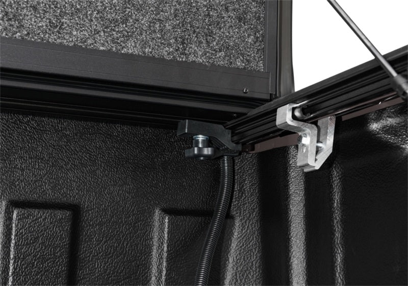 Load image into Gallery viewer, UnderCover 19-20 Ram 1500 5.7ft Ultra Flex Bed Cover - Matte Black Finish
