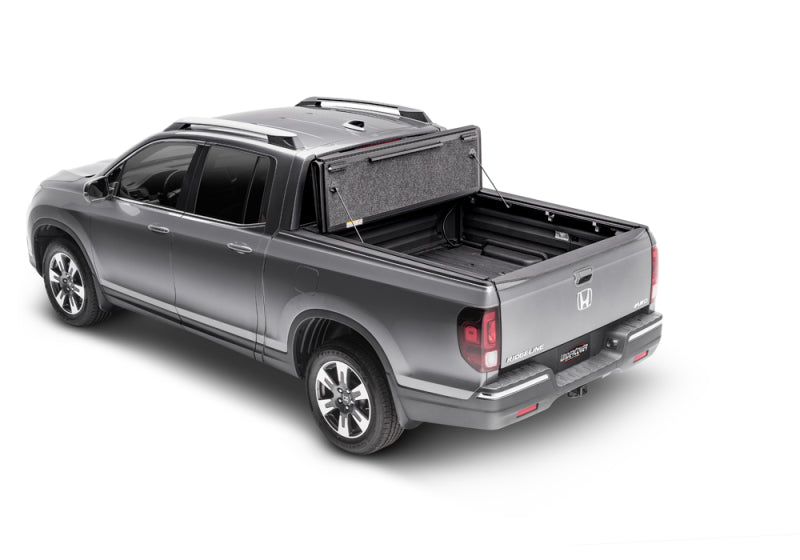 Load image into Gallery viewer, UnderCover 17-20 Honda Ridgeline 5ft Ultra Flex Bed Cover
