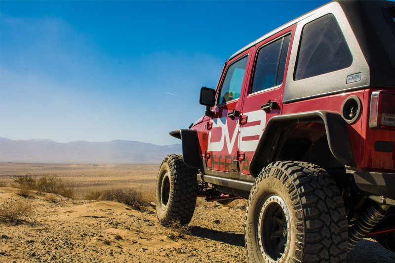 Load image into Gallery viewer, DV8 Offroad 07-18 Jeep Wrangler JK Front &amp; Rear Flat Tube Fenders
