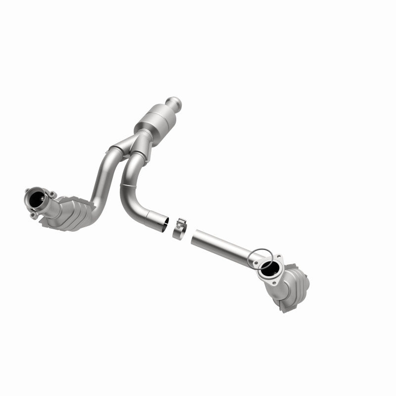 Load image into Gallery viewer, MagnaFlow Conv DF 09-13 Chevy Avalanche 5.3L

