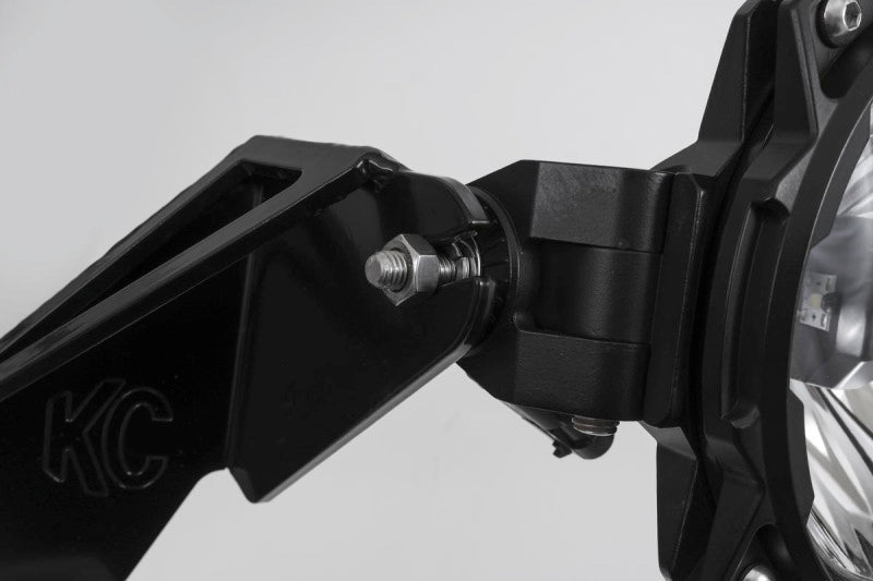 Load image into Gallery viewer, KC HiLiTES Universal 32in. Pro6 Gravity LED 5-Light 100w Combo Beam Light Bar (No Mount)
