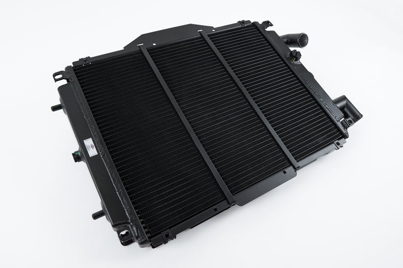 Load image into Gallery viewer, CSF Ferrari F355 High Performance All-Aluminum Radiator - Left
