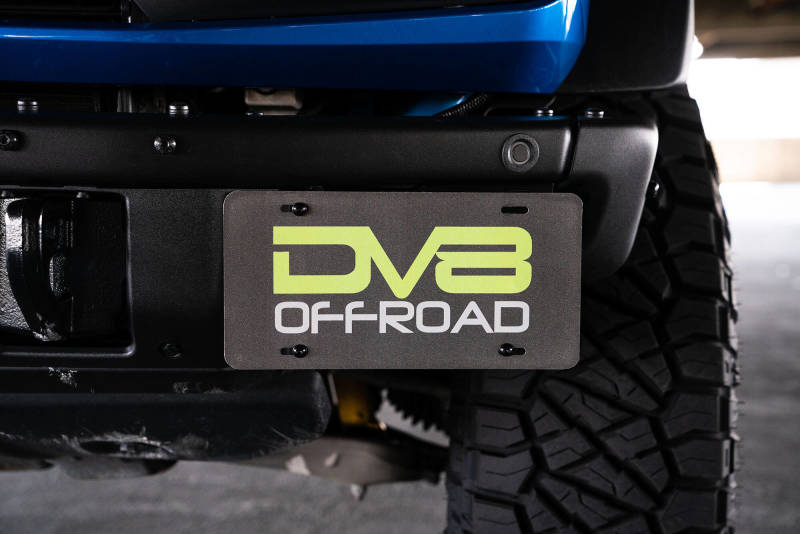 Load image into Gallery viewer, DV8 Offroad 21-22 Ford Bronco Factory Front Bumper License Relocation Bracket - Side
