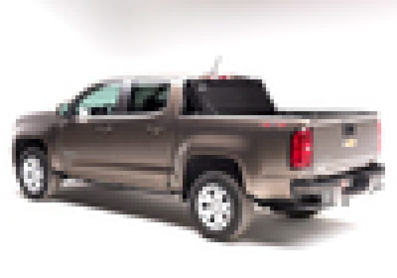 Load image into Gallery viewer, BAK 2020 Jeep Gladiator 5ft Bed BAKFlip G2
