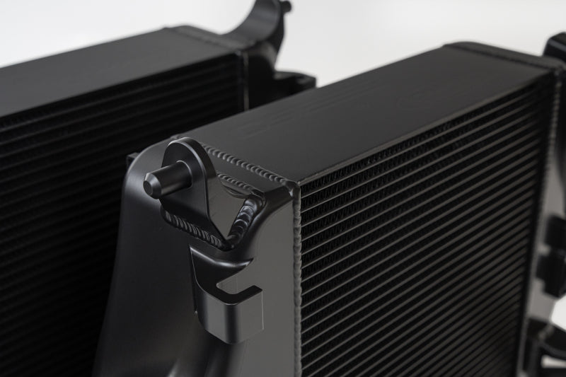 Load image into Gallery viewer, CSF 2019+ Lamborghini Urus / 2020+ Audi RS Q8 / SQ8 / SQ7 High Performance Intercooler System- Black
