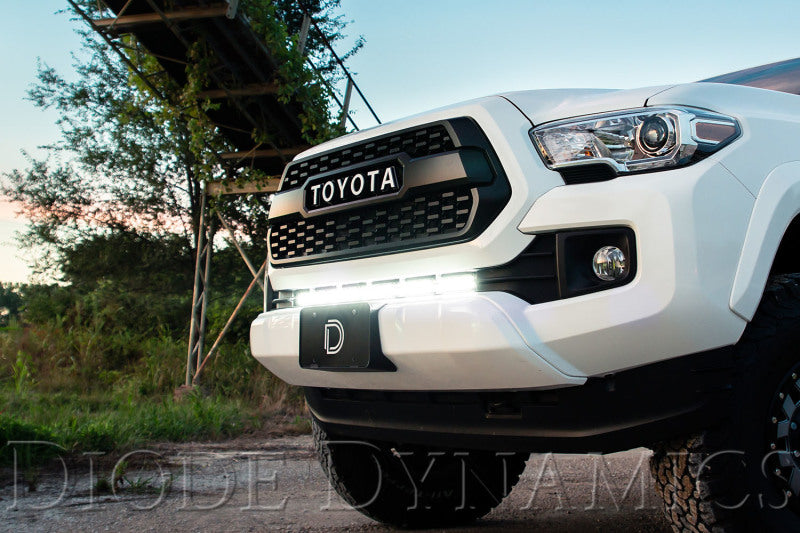 Load image into Gallery viewer, Diode Dynamics 16-21 Toyota Tacoma SS30 Stealth Lightbar Kit - Amber Combo
