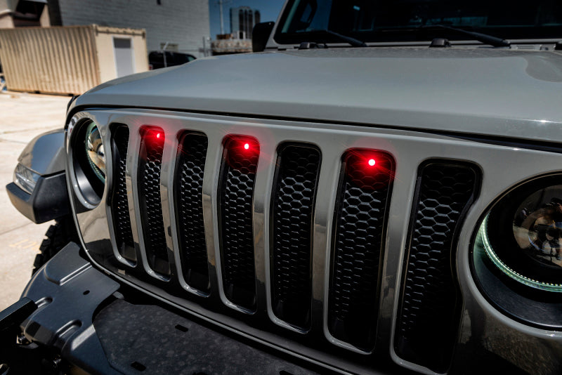 Load image into Gallery viewer, Oracle Pre-Runner Style LED Grille Kit for Jeep Wrangler JL - Red
