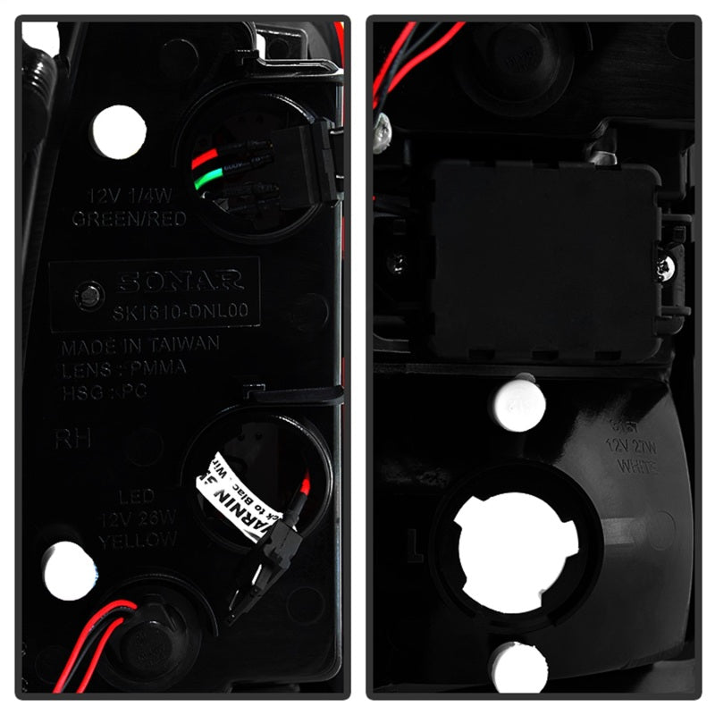 Load image into Gallery viewer, Spyder Chevy Suburban/Tahoe 1500/2500 00-06 LED Tail Lights Red Clear ALT-YD-CD00-LED-RC

