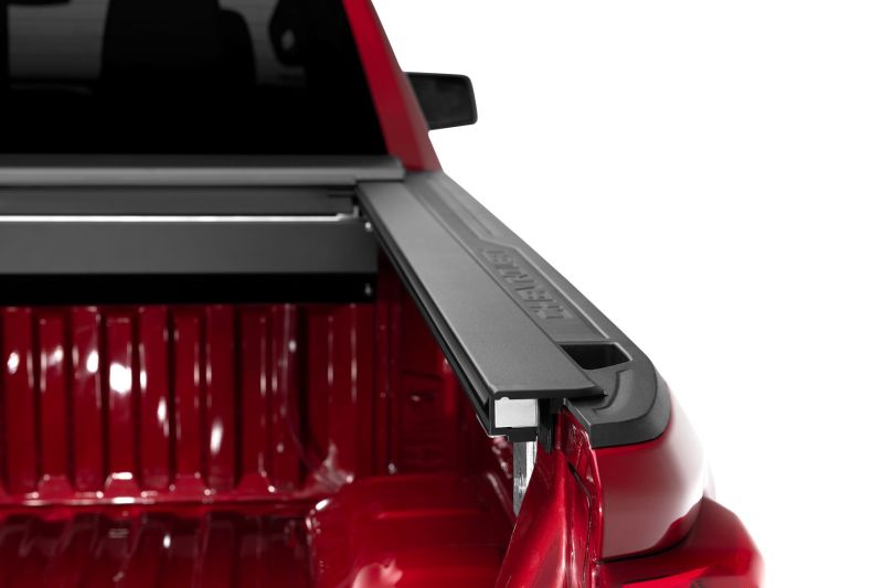 Load image into Gallery viewer, Roll-N-Lock 2019 Chevrolet Silverado 1500 XSB 68-3/8in A-Series Retractable Tonneau Cover
