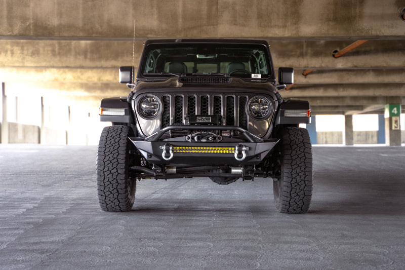Load image into Gallery viewer, DV8 Offroad 07-23 Jeep Wrangler JK/JL &amp; Gladiator JT FS-1 Series Stubby Front Bumper
